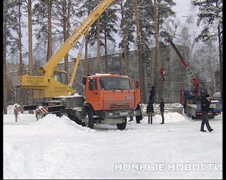 В Екатеринбурге пенсионерка пыталась сжечь себя на стройплощадке  